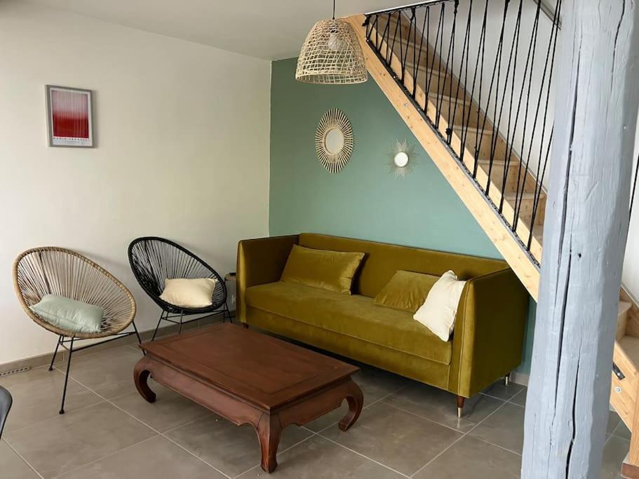Appartement T4 Terrasse Et Vue Истр Экстерьер фото
