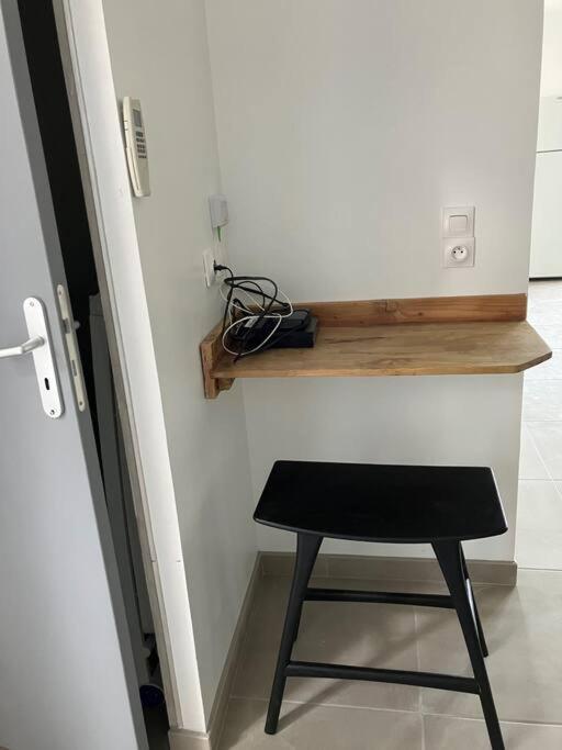 Appartement T4 Terrasse Et Vue Истр Экстерьер фото